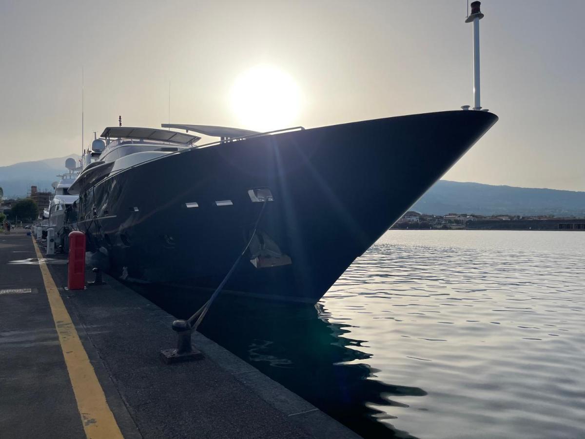 リポスト Monolocale Al Bluemarineヴィラ エクステリア 写真